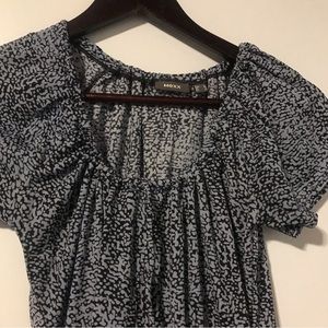 2 for $20 MEXX  Short Sleeve Round Neck Top. Medium